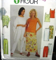 8757 1 HR PONCHO,KNIT SHELL,SKIRT,PANTS PATTERN XS-M,L-XL